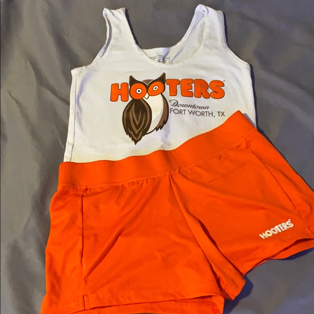 Small Hooters Uniform